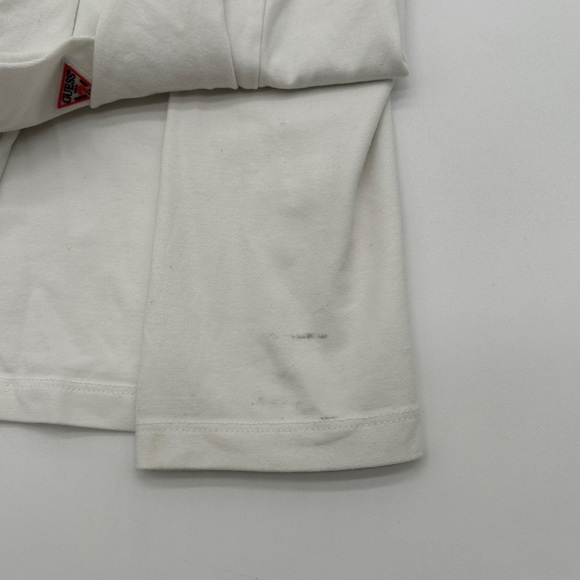 White‎ Guess logo Men’s Tee size medium - Picture 10 of 10